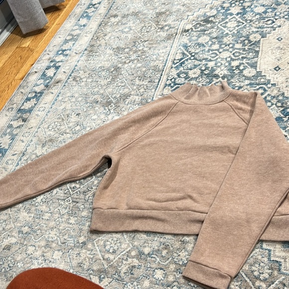 turtleneck comfy sweater - Picture 2 of 3